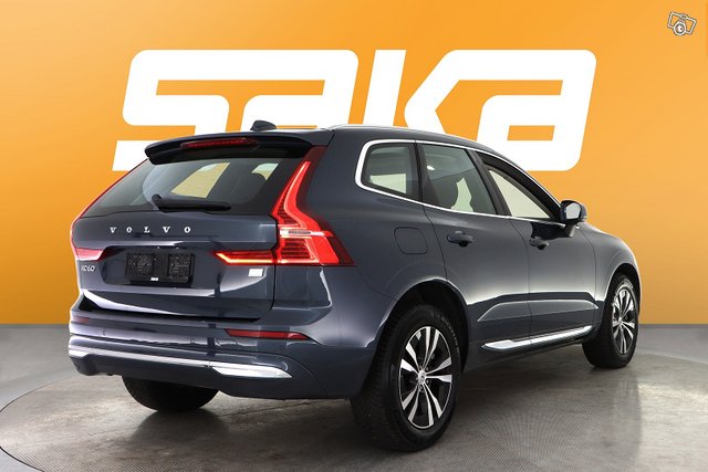 Volvo XC60 8