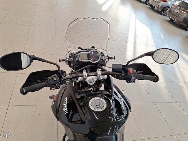 Triumph TIGER 13