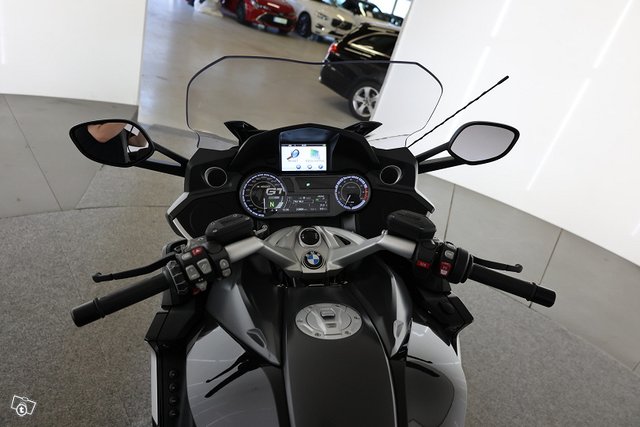 BMW K 9