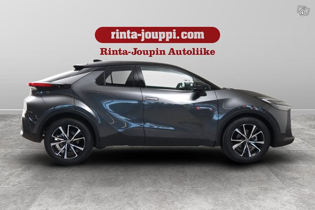 Toyota C-HR 4