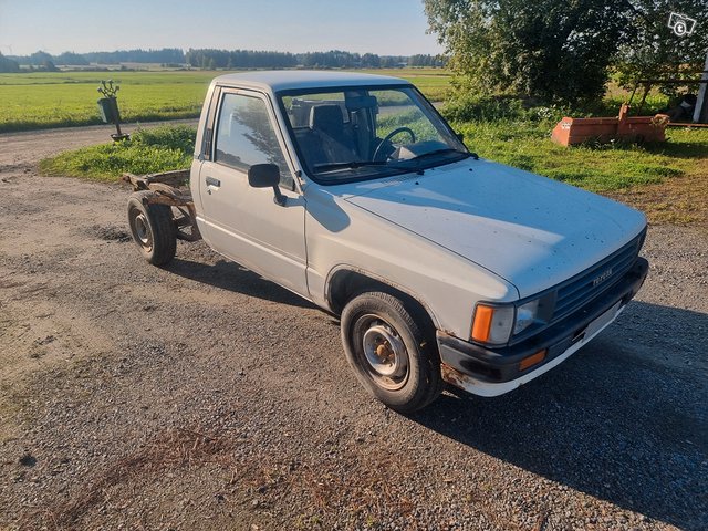 Toyota Hilux, kuva 1