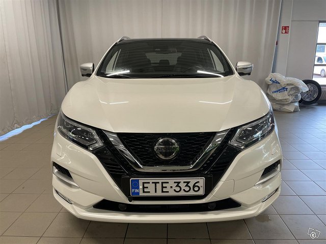 NISSAN QASHQAI 8