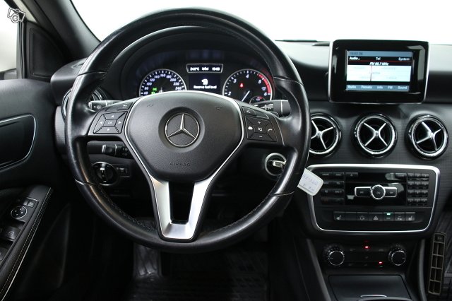 Mercedes-Benz A 16