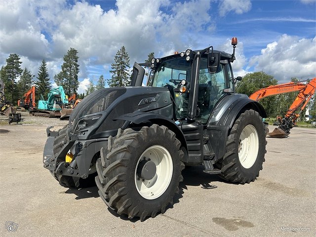 Valtra T174 ETUNOSTOLAITTEET ETUVOIMAOTTO 1