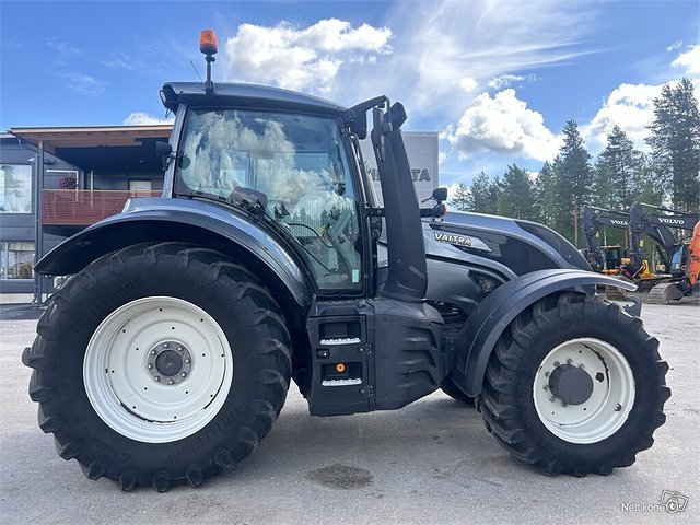 Valtra T174 ETUNOSTOLAITTEET ETUVOIMAOTTO 6