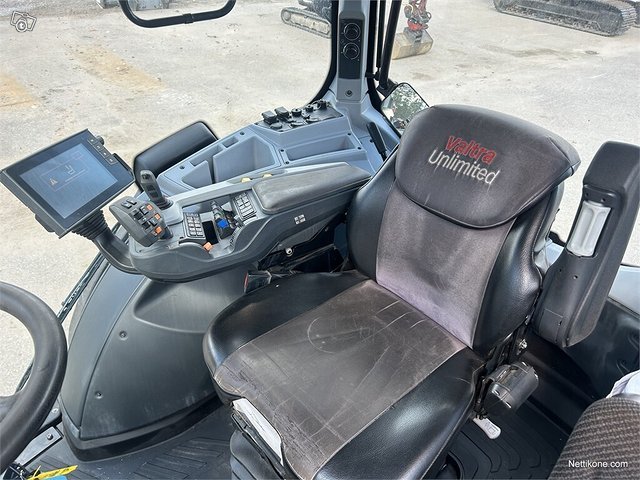 Valtra T174 ETUNOSTOLAITTEET ETUVOIMAOTTO 14