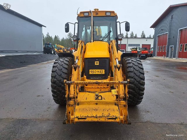 Jcb 4cn yhdistelmäkone kallistajalla 6