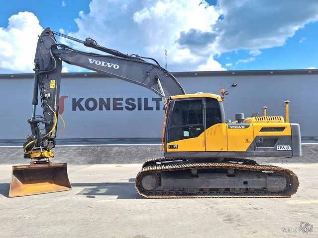 Volvo MYYTY SOLD EC220DL PYÖRITTÄJÄ, kuva 1