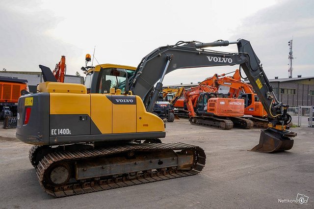 Volvo EC140DL PIHTIPYÖRITTÄJÄ 9