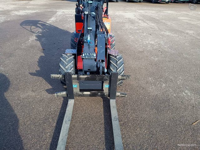 Kubota RT105-2 TELEPUOMI 10