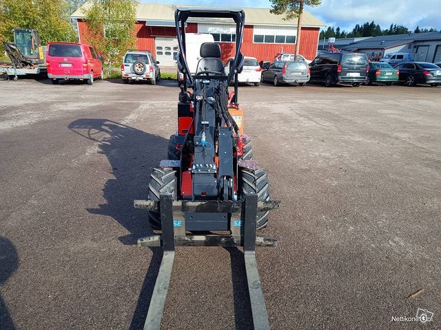 Kubota RT105-2 TELEPUOMI 11