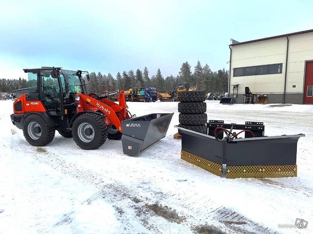 Kubota R090 VALMIINA TÖIHIN, kuva 1