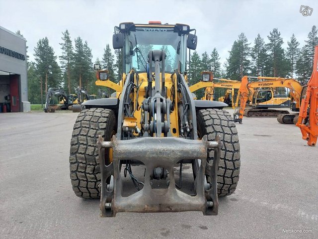 Volvo L70G VIPUOHJAUS YM. 8