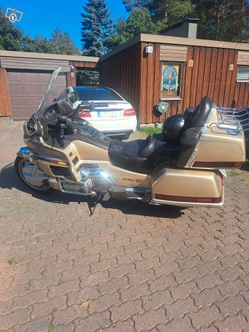 Honda Gold Wing 1500 GL 6