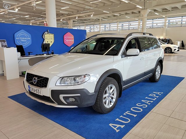 VOLVO XC70