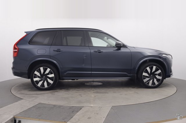 Volvo XC90 6