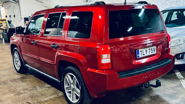 Jeep Patriot 9