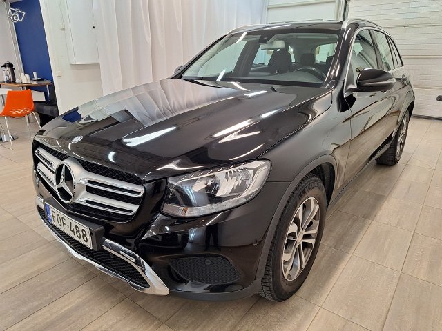 Mercedes-Benz GLC 2