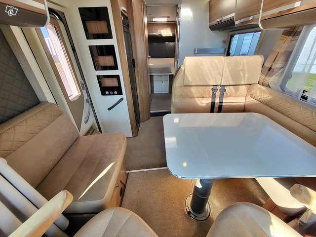 Adria Matrix Axess 670 SC 9