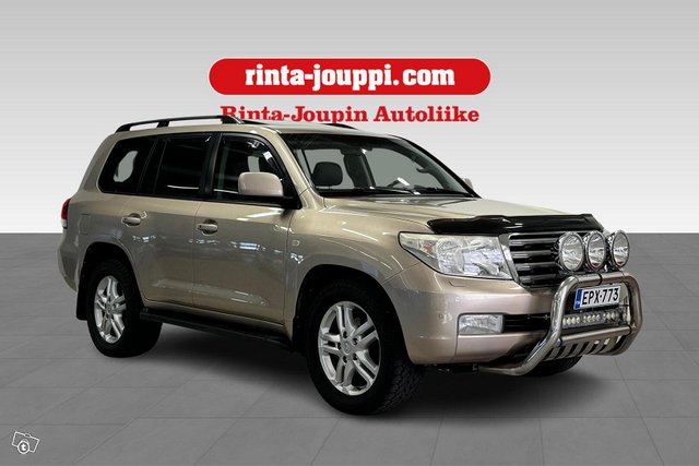 Toyota Land Cruiser 3