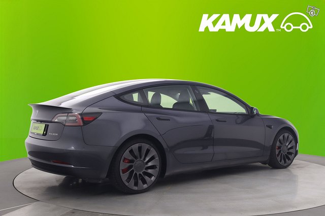 Tesla Model 3 2