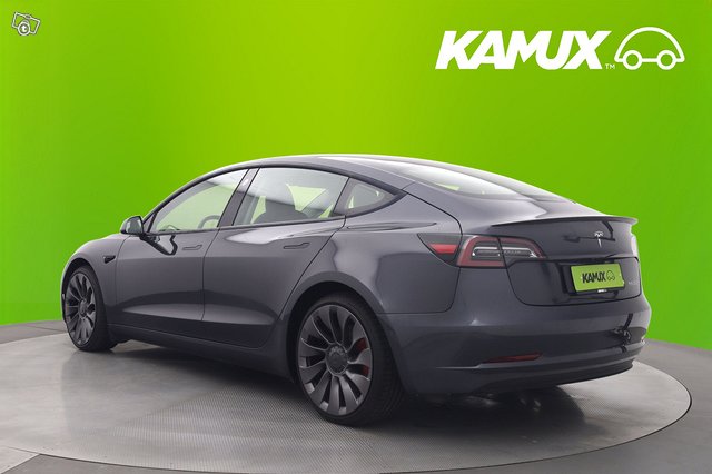 Tesla Model 3 5