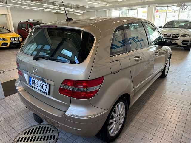 Mercedes-Benz B 3