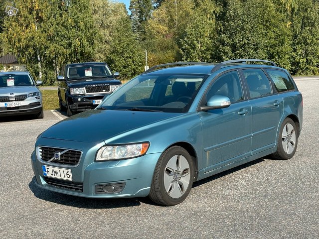 Volvo V50