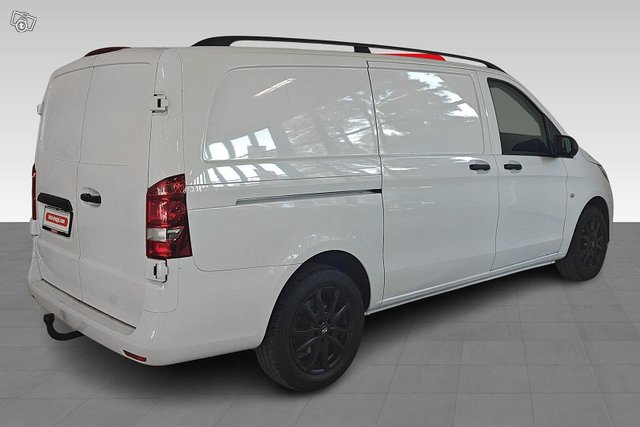 MERCEDES-BENZ VITO 5