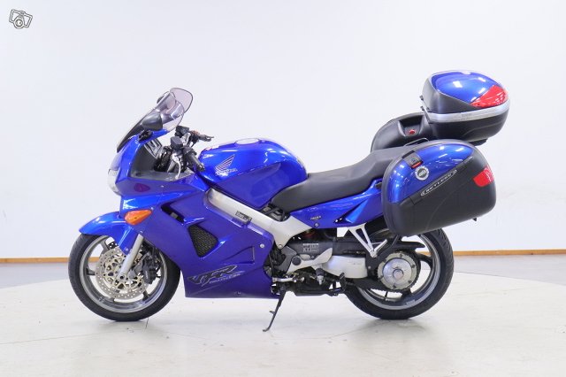 Honda VFR 5