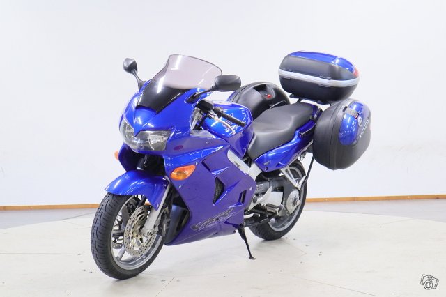 Honda VFR 6