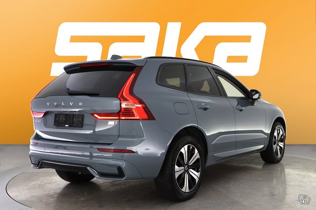 Volvo XC60 8