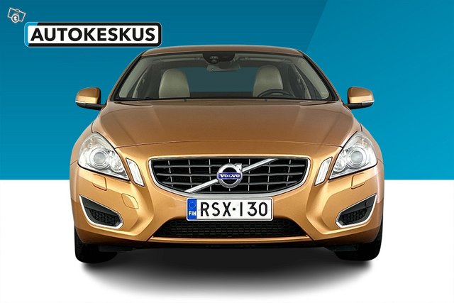 Volvo S60 5