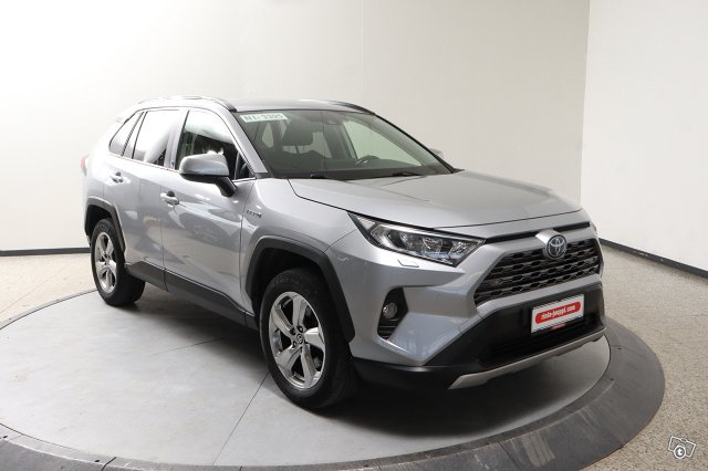 TOYOTA RAV4 3