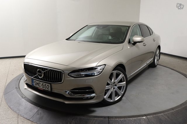 Volvo S90 1