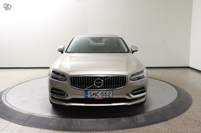 Volvo S90 2