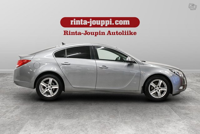 Opel Insignia 4