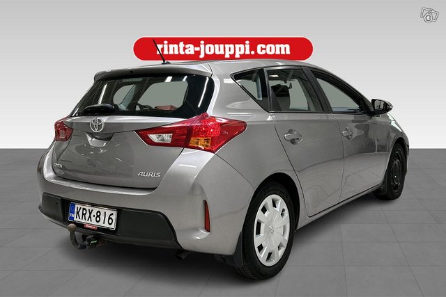 Toyota Auris 4