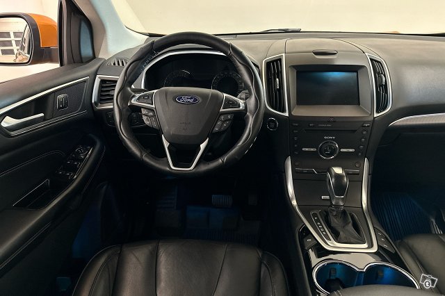 Ford Edge 7