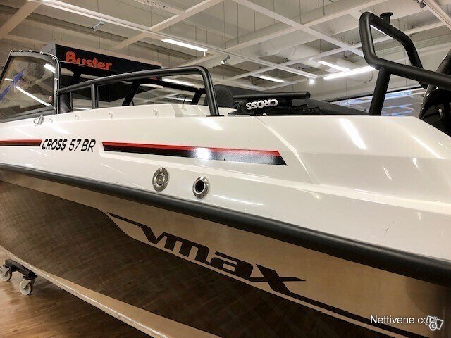 Yamarin Cross 57 VMAX 8