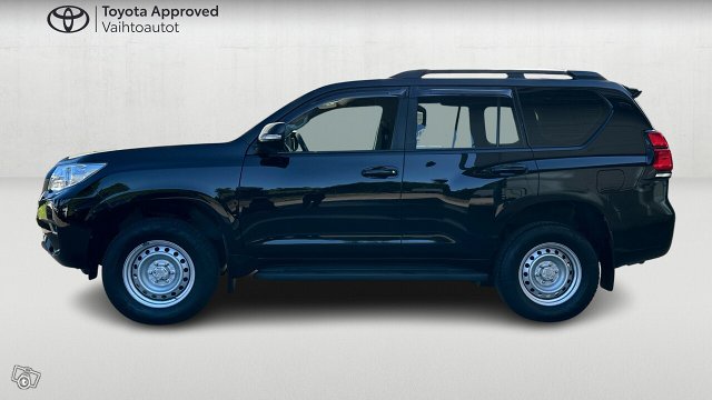 Toyota Land Cruiser 2