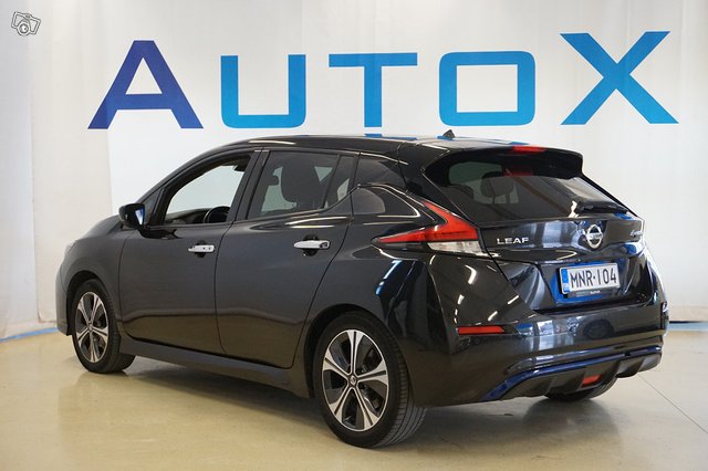 Nissan Leaf 6