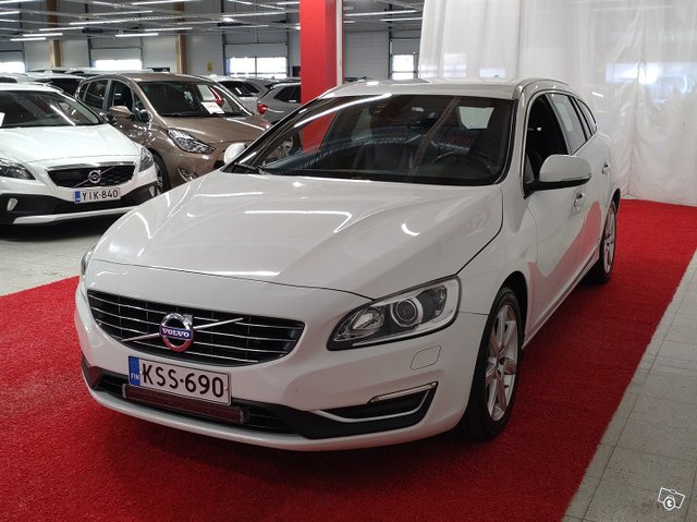 Volvo V60 7