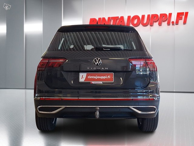 Volkswagen Tiguan 5