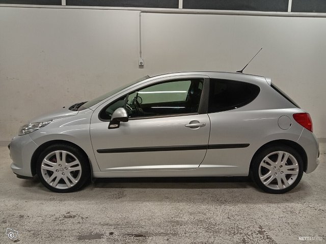 Peugeot 207 3