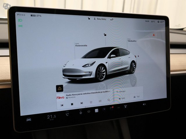 Tesla Model 3 5