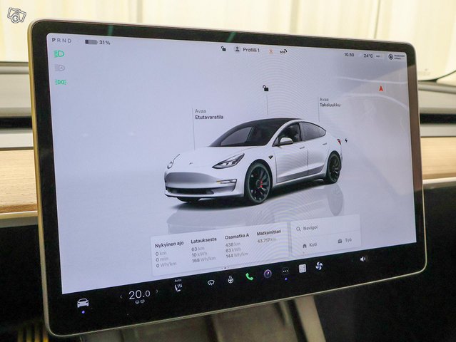 Tesla Model 3 6