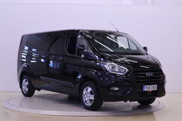 Ford Transit Custom 3