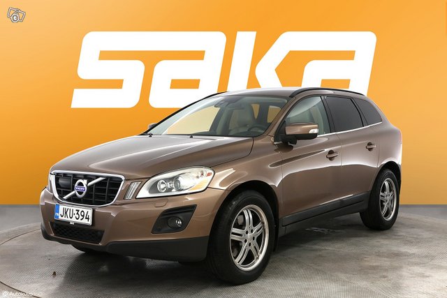 Volvo XC60 4