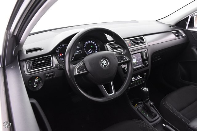 Skoda Rapid 17